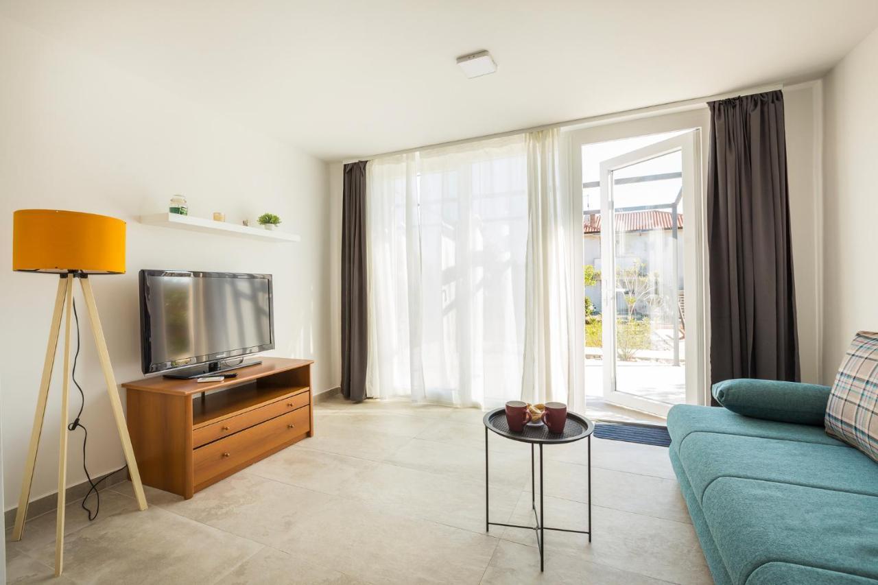 Apartaments Punta Relax Umag Exteriör bild
